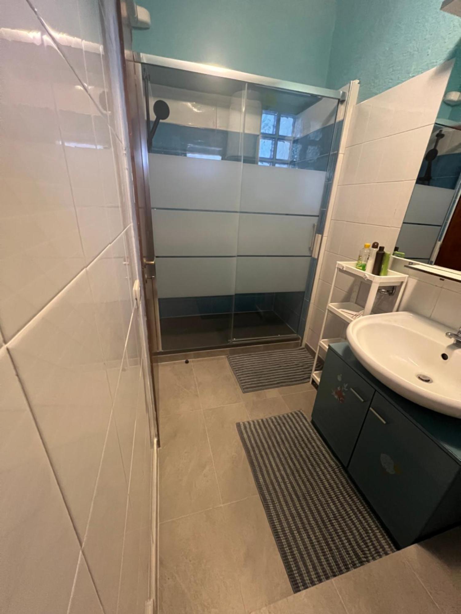 Sea View 2 Bedroom Vacation Apartment Giardini Naxos Bagian luar foto